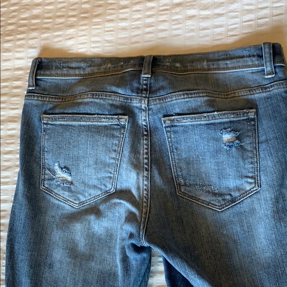 Distressed Jeans - Picture 6 of 9